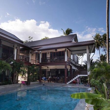 Coconut Tree Homestay Ban Wa Thon Esterno foto